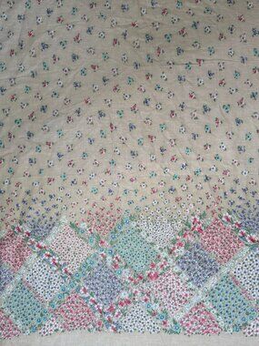 Vintage 70's Border Print Fabric Floral Calico #36
